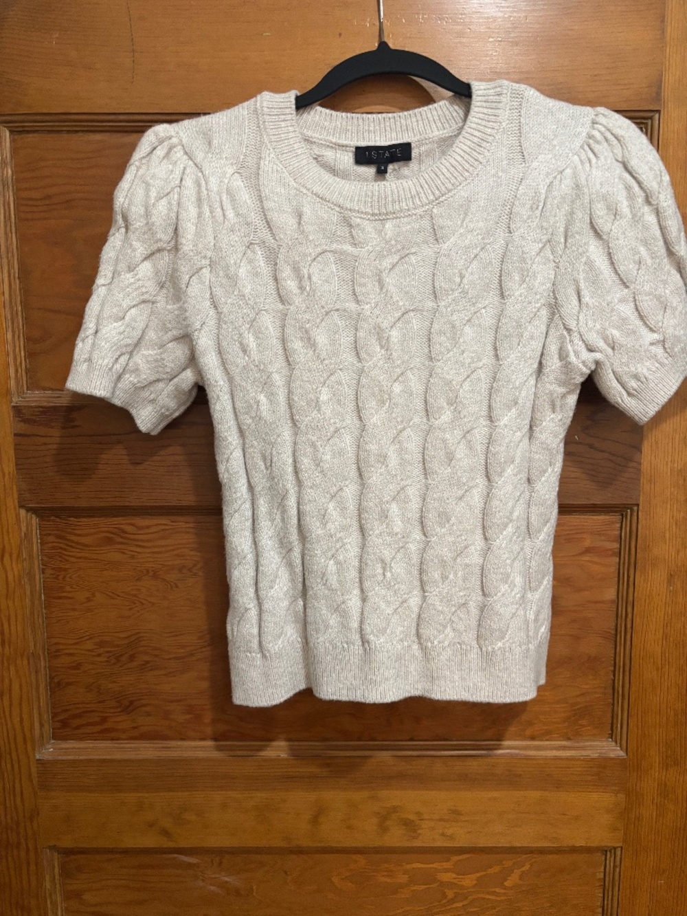 WOMENS CREAM CABLE KNIT SHORT SLEEVE SWEATER